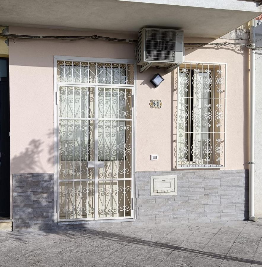 Bilocale Fronte Mare Apartment Giardini Naxos Luaran gambar